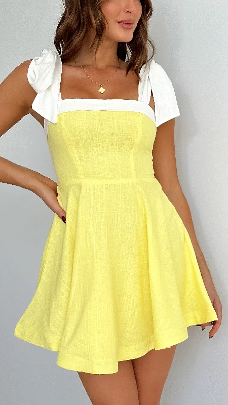Balta Mini Dress - Yellow / White Stylish Sweetheart Neck Mini Dress