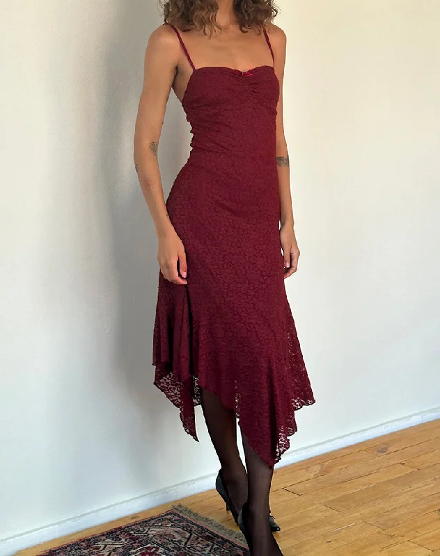 Drusilla Midi Dress in Rose Lace Burgundy Stylish Vintage Midi Dress