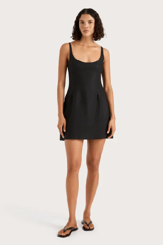 Sanne Mini Dress Black Trendy Mesh Mini Dress