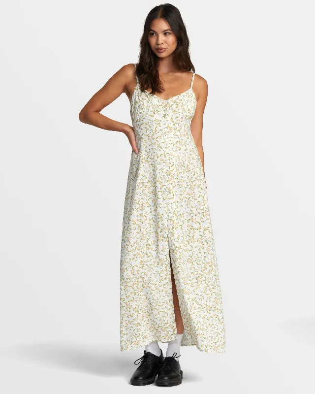 James Maxi Dress - Cloud Fashionable Open-Back Maxi Dress