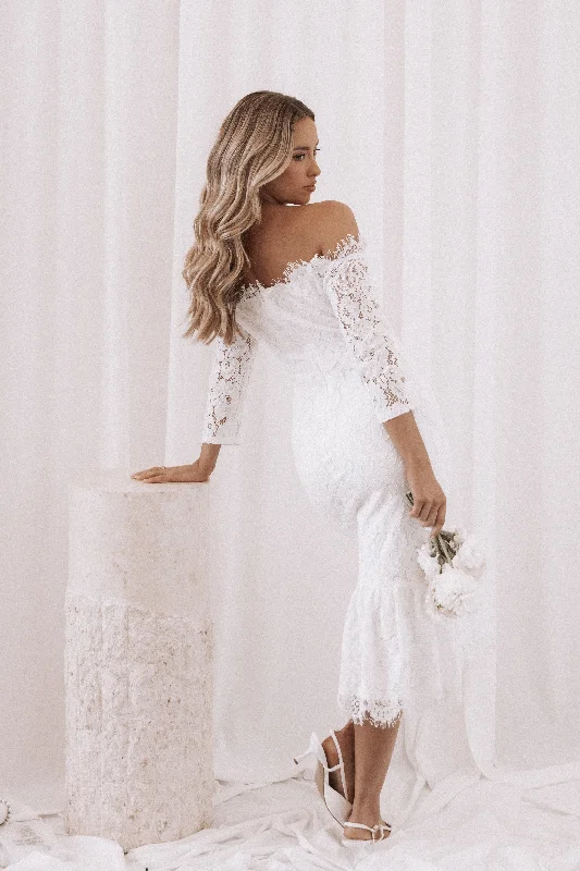 Lindy Midi Dress - White Comfortable Deep V Midi Dress