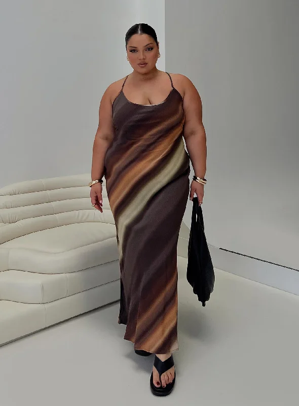 Otillie Maxi Dress Brown Multi Curve Fashionable Sleeveless Maxi Dress