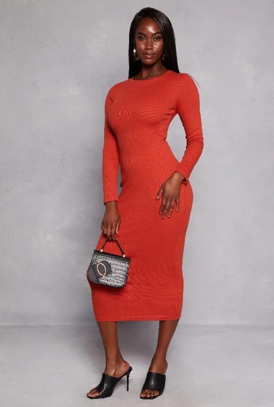 Daisy Ribbed Crew Neck Midi Dress Elegant Maxi-Midi Hybrid Dress