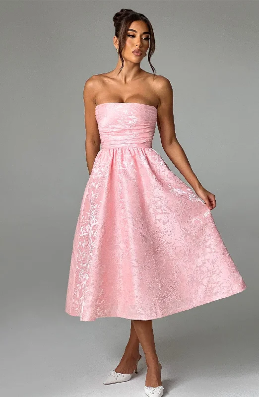 Saoirse Midi Dress - Blush Fashionable Casual Midi Dress