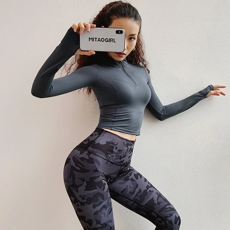 2019New Woman Half Zipper Yoga Top Long Sleeve T-shirt Gym Sexy Crop Tops Elastic Tight Running Sport T-Shirt Workout Yoga Shirt Mesh Blend Leather Blend Suede Blend