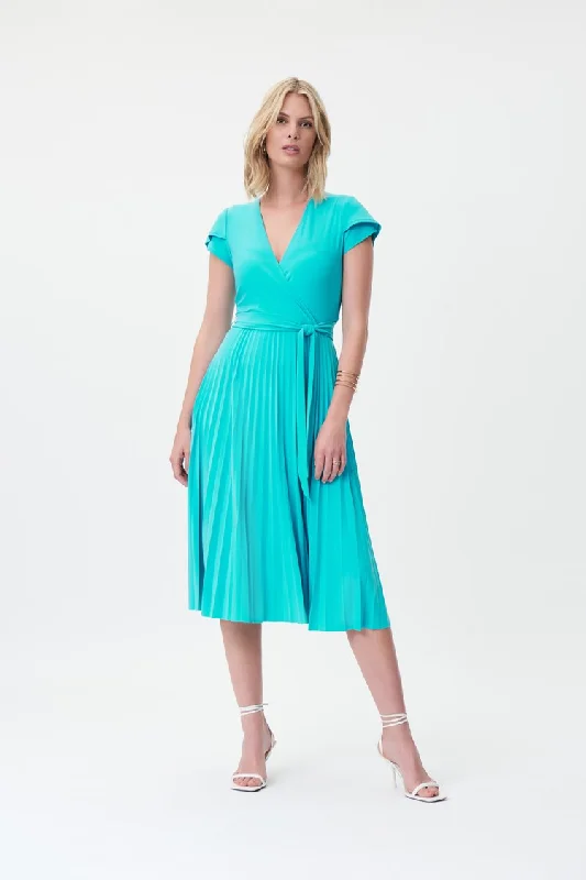 J.R 232039 Wrap Dress