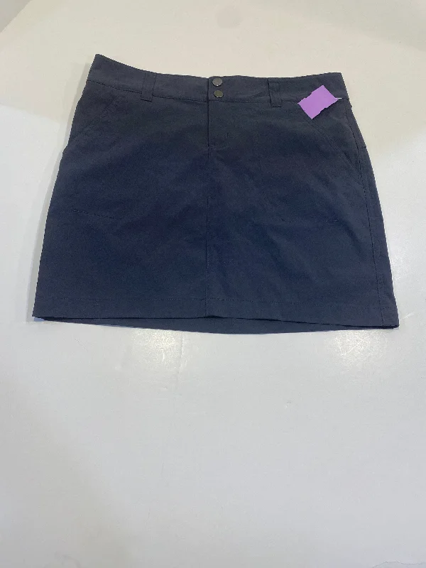 Grey Athletic Skirt Columbia, Size 6 denim skirt classic
