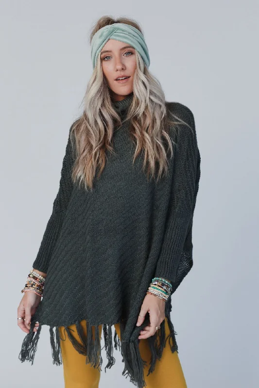 Paloma Poncho Sweater - Olive Slim Fit Regular Fit Oversized