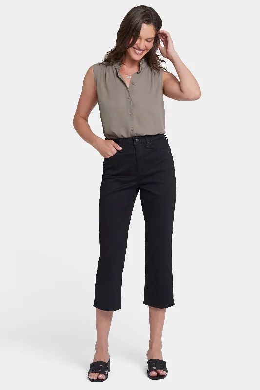 Joni Relaxed Capri Jeans - Black Cozy Stretch High-Waist Jeans