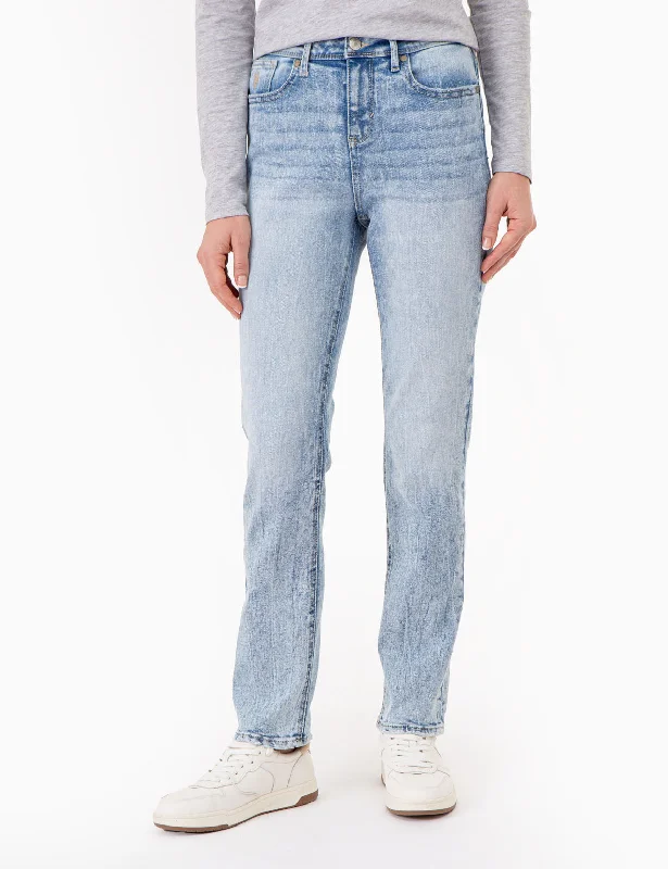 MID RISE BOYFRIEND JEANS Stylish High-Waist Jeans
