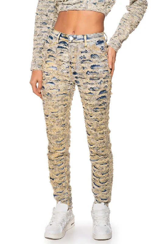 SERENA DESTRUCTION STRETCHY SKINNY JEANS MID RISE Trendy Colored Denim Jeans
