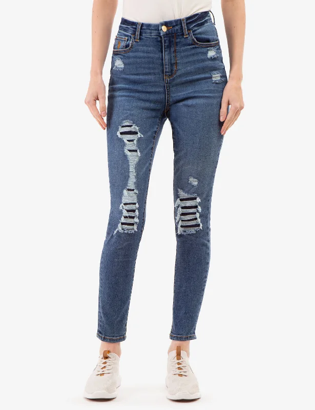 ULTRA HIGH RISE CURVY JEANS Stylish High-Waisted Denim